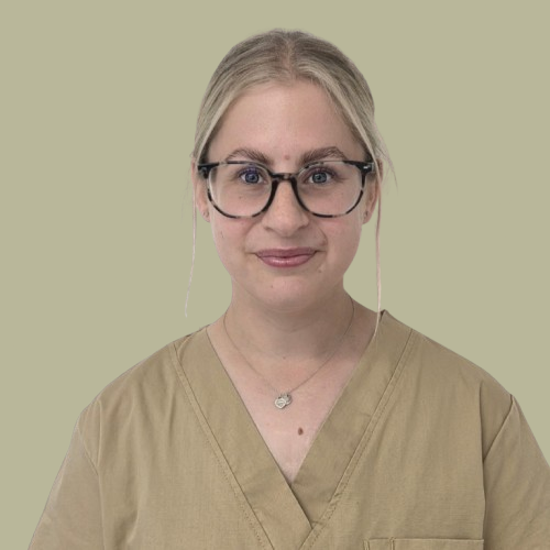Photo of Practice manager Kirsty