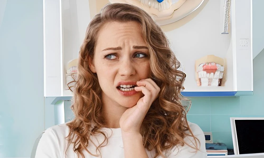 Photo of woman with tooth pain